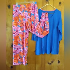 Isaac Mizrahi Live! Colorful Floral Palazzo Pants/VNeck Top Long Sleeve NWOT